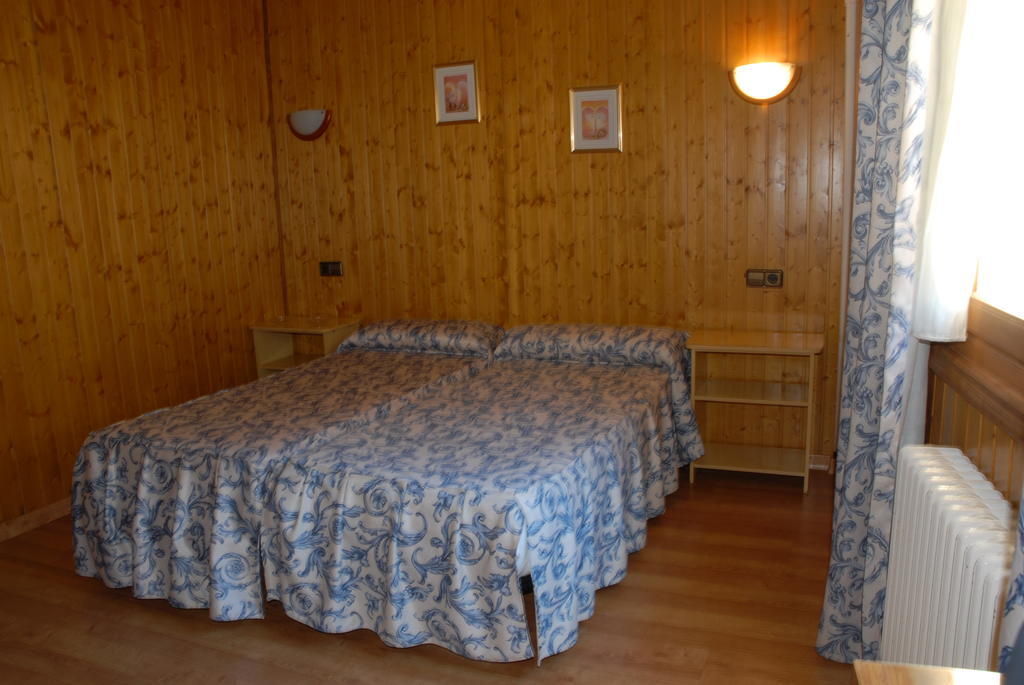 Hotel Europa Les Room photo